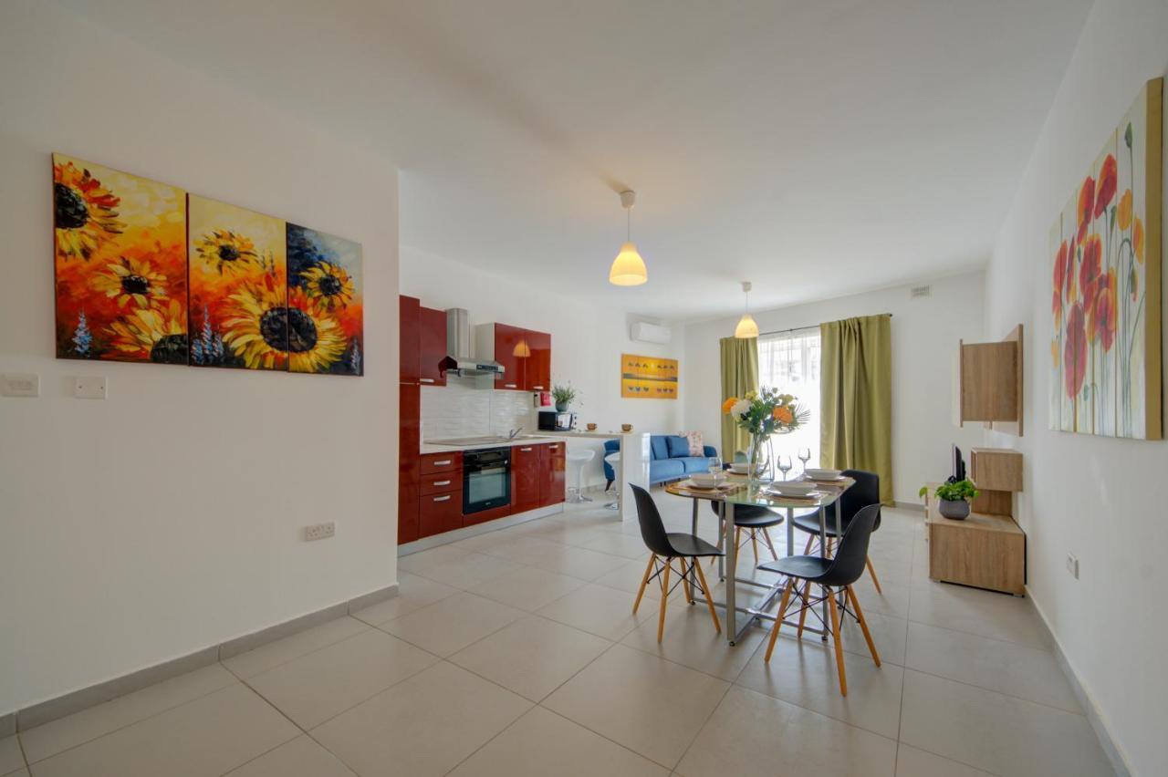 2 Bedroom Apts And Penthouse Close To Bugibba Promenade By Shortletsmalta San Pawl il-Baħar Extérieur photo